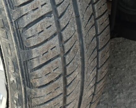 Белый Рено Логан, объемом двигателя 1.4 л и пробегом 670 тыс. км за 1750 $, фото 13 на Automoto.ua