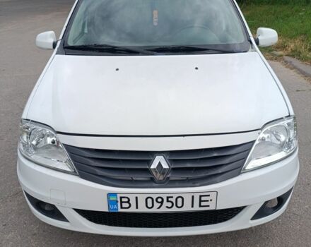 Белый Рено Логан, объемом двигателя 1.4 л и пробегом 246 тыс. км за 2500 $, фото 1 на Automoto.ua