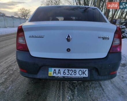 Білий Рено Логан, об'ємом двигуна 1.39 л та пробігом 260 тис. км за 3650 $, фото 7 на Automoto.ua