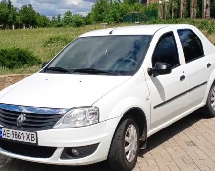 Белый Рено Логан, объемом двигателя 1.4 л и пробегом 164 тыс. км за 4500 $, фото 6 на Automoto.ua