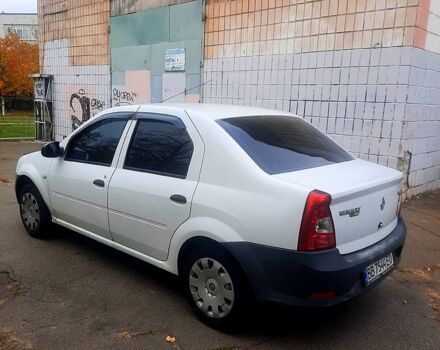 Білий Рено Логан, об'ємом двигуна 1.4 л та пробігом 200 тис. км за 3500 $, фото 5 на Automoto.ua