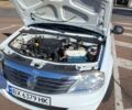 Білий Рено Логан, об'ємом двигуна 1.4 л та пробігом 177 тис. км за 5450 $, фото 3 на Automoto.ua