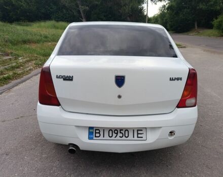 Белый Рено Логан, объемом двигателя 1.4 л и пробегом 246 тыс. км за 2500 $, фото 6 на Automoto.ua