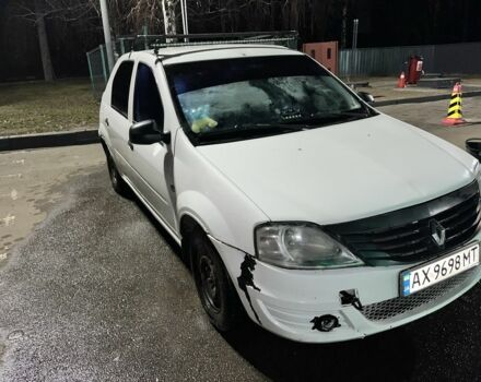 Белый Рено Логан, объемом двигателя 1.4 л и пробегом 2 тыс. км за 3500 $, фото 2 на Automoto.ua