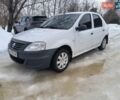 Белый Рено Логан, объемом двигателя 1.39 л и пробегом 250 тыс. км за 3550 $, фото 2 на Automoto.ua