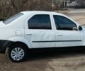 Белый Рено Логан, объемом двигателя 1.4 л и пробегом 670 тыс. км за 1750 $, фото 5 на Automoto.ua