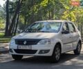 Белый Рено Логан, объемом двигателя 1.39 л и пробегом 450 тыс. км за 3350 $, фото 2 на Automoto.ua