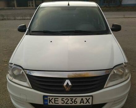 Белый Рено Логан, объемом двигателя 1.39 л и пробегом 307 тыс. км за 3400 $, фото 2 на Automoto.ua