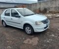 Белый Рено Логан, объемом двигателя 1.4 л и пробегом 217 тыс. км за 4000 $, фото 1 на Automoto.ua