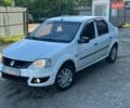 Білий Рено Логан, об'ємом двигуна 1.39 л та пробігом 325 тис. км за 2650 $, фото 1 на Automoto.ua