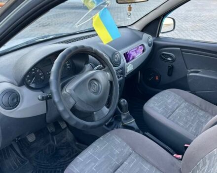 Белый Рено Логан, объемом двигателя 1.4 л и пробегом 240 тыс. км за 2400 $, фото 6 на Automoto.ua