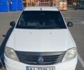 Білий Рено Логан, об'ємом двигуна 1.39 л та пробігом 243 тис. км за 3550 $, фото 2 на Automoto.ua