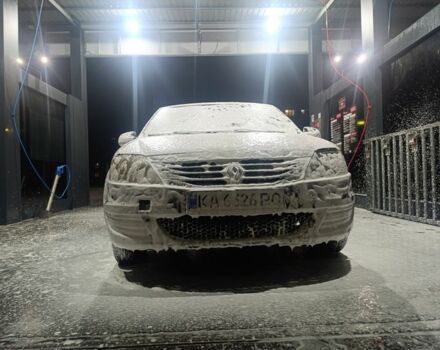 Білий Рено Логан, об'ємом двигуна 1.4 л та пробігом 243 тис. км за 3000 $, фото 1 на Automoto.ua