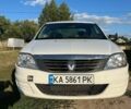 Белый Рено Логан, объемом двигателя 1.39 л и пробегом 310 тыс. км за 2800 $, фото 1 на Automoto.ua