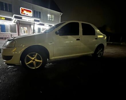 Белый Рено Логан, объемом двигателя 1.4 л и пробегом 100 тыс. км за 2800 $, фото 2 на Automoto.ua