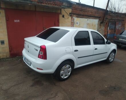 Белый Рено Логан, объемом двигателя 1.5 л и пробегом 130 тыс. км за 5000 $, фото 3 на Automoto.ua