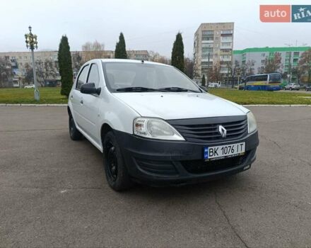 Белый Рено Логан, объемом двигателя 1.39 л и пробегом 146 тыс. км за 3250 $, фото 16 на Automoto.ua