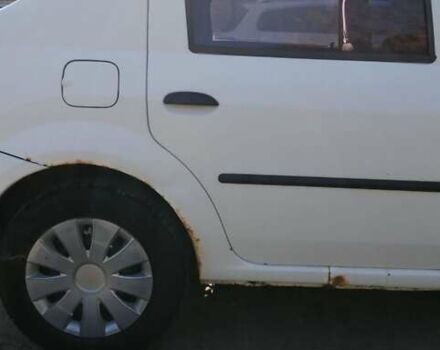 Білий Рено Логан, об'ємом двигуна 1.39 л та пробігом 320 тис. км за 3000 $, фото 9 на Automoto.ua