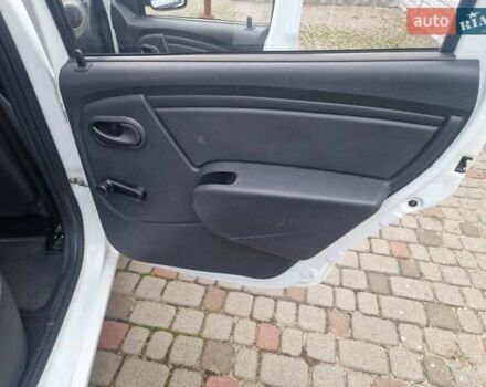 Белый Рено Логан, объемом двигателя 1.39 л и пробегом 53 тыс. км за 5500 $, фото 21 на Automoto.ua