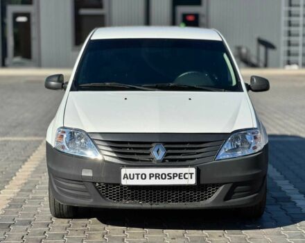 Білий Рено Логан, об'ємом двигуна 1.4 л та пробігом 252 тис. км за 3900 $, фото 1 на Automoto.ua