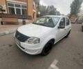 Білий Рено Логан, об'ємом двигуна 1.4 л та пробігом 467 тис. км за 2400 $, фото 1 на Automoto.ua