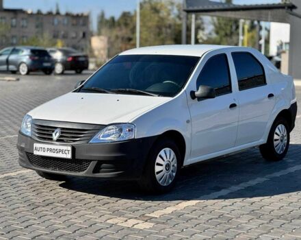 Білий Рено Логан, об'ємом двигуна 1.4 л та пробігом 252 тис. км за 3900 $, фото 2 на Automoto.ua