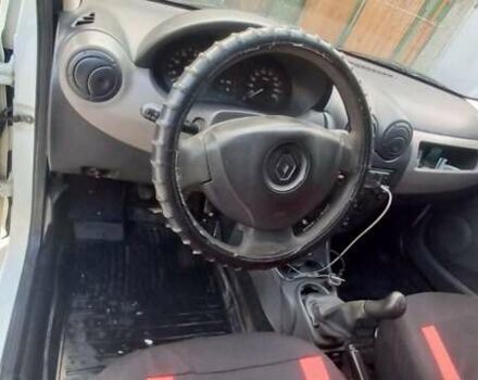 Белый Рено Логан, объемом двигателя 1.4 л и пробегом 137 тыс. км за 3200 $, фото 11 на Automoto.ua