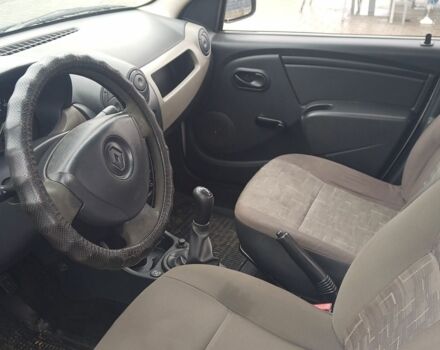 Белый Рено Логан, объемом двигателя 1.4 л и пробегом 254 тыс. км за 2750 $, фото 6 на Automoto.ua