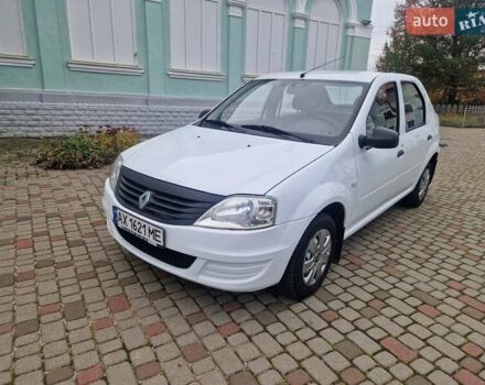 Белый Рено Логан, объемом двигателя 1.39 л и пробегом 53 тыс. км за 5500 $, фото 24 на Automoto.ua