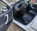 Білий Рено Логан, об'ємом двигуна 1.39 л та пробігом 192 тис. км за 5000 $, фото 6 на Automoto.ua