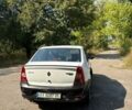 Білий Рено Логан, об'ємом двигуна 1.39 л та пробігом 294 тис. км за 3000 $, фото 3 на Automoto.ua