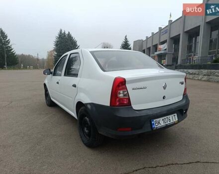 Белый Рено Логан, объемом двигателя 1.39 л и пробегом 146 тыс. км за 3250 $, фото 11 на Automoto.ua