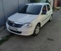Білий Рено Логан, об'ємом двигуна 1.39 л та пробігом 400 тис. км за 4100 $, фото 1 на Automoto.ua