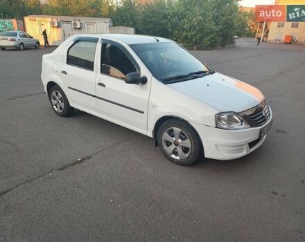 Белый Рено Логан, объемом двигателя 1.46 л и пробегом 196 тыс. км за 5500 $, фото 6 на Automoto.ua