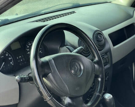 Белый Рено Логан, объемом двигателя 1.39 л и пробегом 317 тыс. км за 3300 $, фото 5 на Automoto.ua