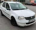 Белый Рено Логан, объемом двигателя 1.39 л и пробегом 371 тыс. км за 2500 $, фото 2 на Automoto.ua
