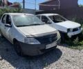Белый Рено Логан, объемом двигателя 1.4 л и пробегом 200 тыс. км за 1504 $, фото 5 на Automoto.ua