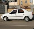 Білий Рено Логан, об'ємом двигуна 1.39 л та пробігом 320 тис. км за 3000 $, фото 12 на Automoto.ua