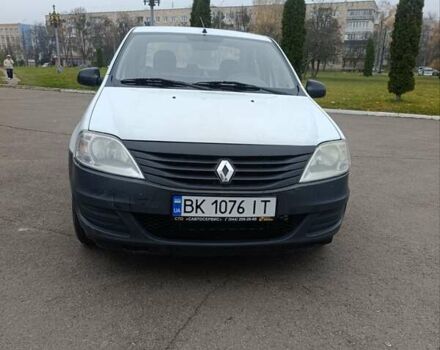 Белый Рено Логан, объемом двигателя 1.39 л и пробегом 146 тыс. км за 3250 $, фото 14 на Automoto.ua