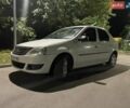 Білий Рено Логан, об'ємом двигуна 1.4 л та пробігом 186 тис. км за 3555 $, фото 1 на Automoto.ua