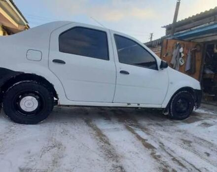 Белый Рено Логан, объемом двигателя 1.4 л и пробегом 137 тыс. км за 3200 $, фото 6 на Automoto.ua