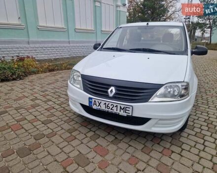Белый Рено Логан, объемом двигателя 1.39 л и пробегом 53 тыс. км за 5500 $, фото 32 на Automoto.ua
