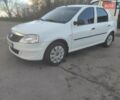 Білий Рено Логан, об'ємом двигуна 1.4 л та пробігом 180 тис. км за 3850 $, фото 2 на Automoto.ua