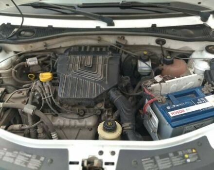 Білий Рено Логан, об'ємом двигуна 1.39 л та пробігом 307 тис. км за 3400 $, фото 8 на Automoto.ua