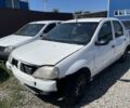 Белый Рено Логан, объемом двигателя 1.4 л и пробегом 200 тыс. км за 1504 $, фото 2 на Automoto.ua