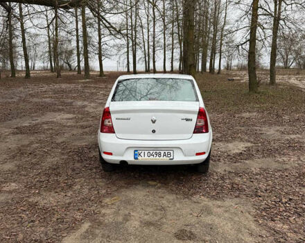 Білий Рено Логан, об'ємом двигуна 1.39 л та пробігом 211 тис. км за 2900 $, фото 6 на Automoto.ua