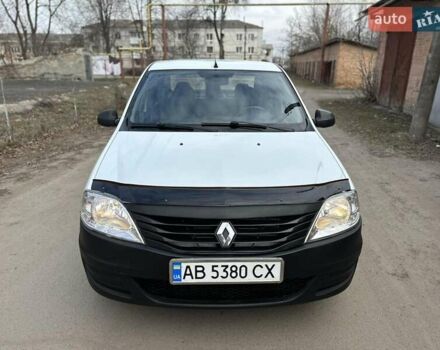 Белый Рено Логан, объемом двигателя 1.39 л и пробегом 190 тыс. км за 3700 $, фото 2 на Automoto.ua