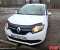 Белый Рено Логан, объемом двигателя 1.1 л и пробегом 300 тыс. км за 4500 $, фото 1 на Automoto.ua