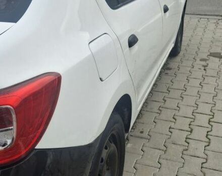 Білий Рено Логан, об'ємом двигуна 1.2 л та пробігом 450 тис. км за 3000 $, фото 1 на Automoto.ua