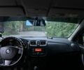 Белый Рено Логан, объемом двигателя 1.6 л и пробегом 430 тыс. км за 4500 $, фото 9 на Automoto.ua